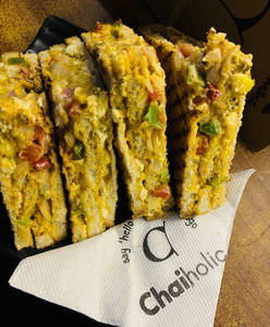 Paneer Club Grilled Sandwich[4 pcs]