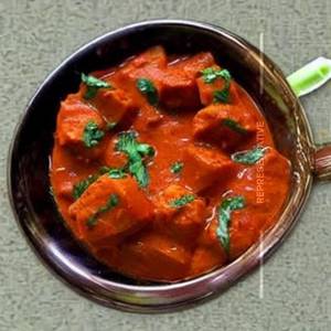 Kaju Tomato Curry