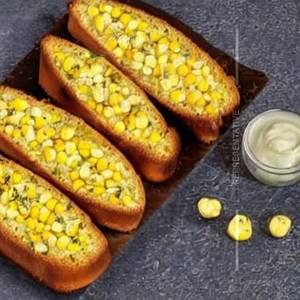 Sweet Corn Garlic Bread