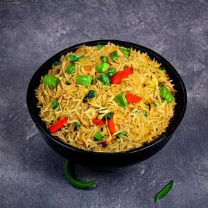 Veg Singapuri Fried Rice