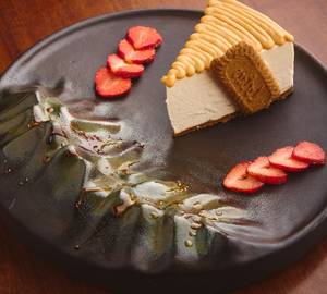 Lotus Biscoff Cheesecake