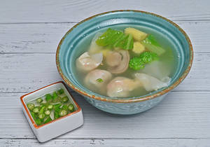 Veg Wonton Soup