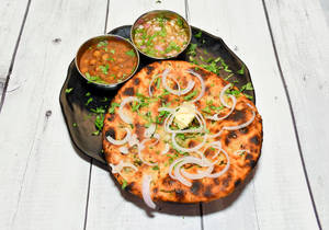 Aloo Onion Kulcha