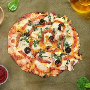 Onion and capsicum Pizza