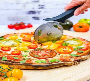 Tomato Pizza