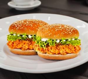 Combo 6- Chicken Zinger Burger (2 No's) + Pepsi 250 ml (2 No's) + Fries & Dip