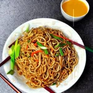 Hakka Noodles [Pork]