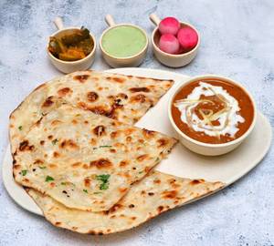 Dal Makhani + 1 Butter Naan