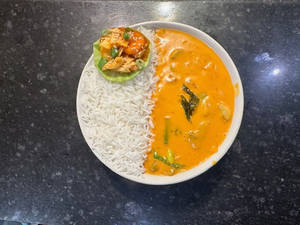 Rice + Thai Curry Chicken