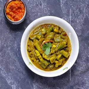 Baby Corn Green Masala