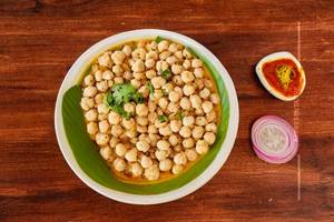 Chana Butura