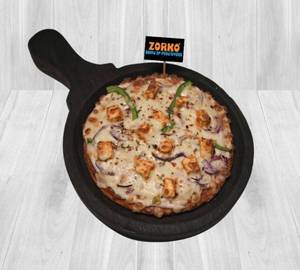 Paneer peri peri pizza