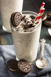 Oreo Nuts Milkshake (300ML)