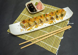 Chilli Tempura Sushi Roll