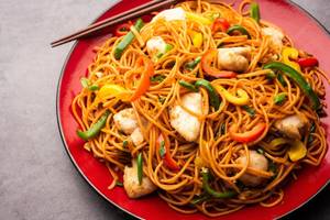 Chicken Schezwan Hakka Noodles