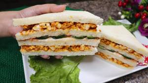 Chicken tikka sandwhich