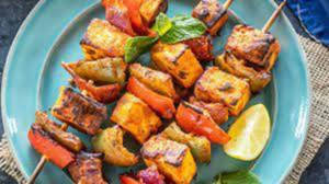 Afghani Paneer Tikka with 2 Rumali Free