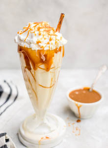 Caramel Shake