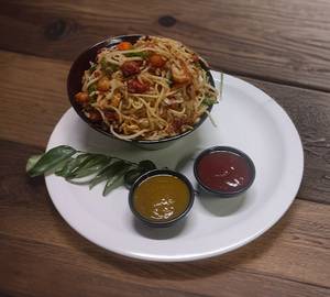 Mixed Non Veg Noodles  Schezwan