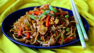 Double Egg Chowmein