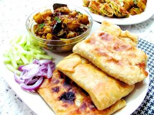 Egg Mughalai with Aloo Dum