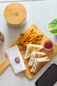 Grilled Sandwich Chilli Cheese