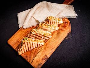 Spicy Chicken Cheese Sandwich