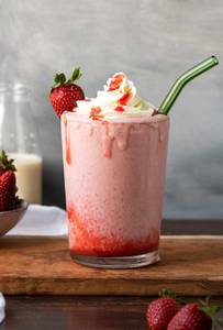 Strawberry Drizzle Shake