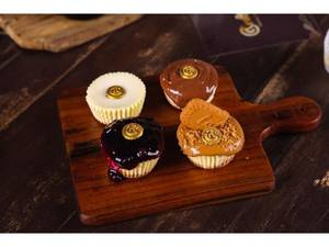 Assorted Set Of 4 Cheesecake Cups