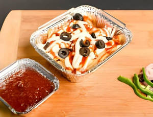 Loaded Cheesy Chilli Garlic Fries