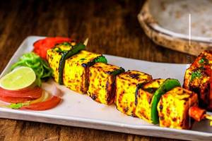 Paneer Lassoni Tikka