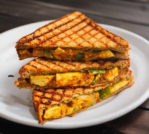 Peri peri paneer sandwich