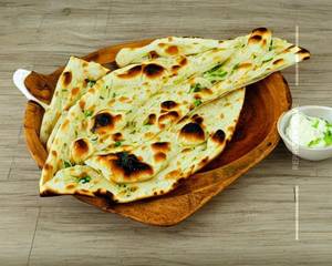 Plain Garlic Naan
