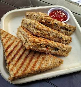 Captains Cafe Special