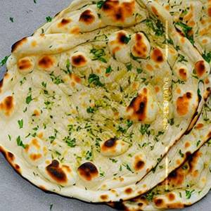 Cheese Garlic Naan
