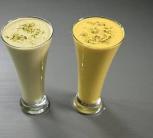 Dry fruit lassi