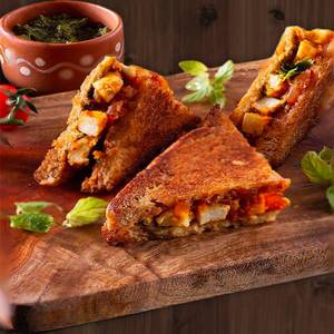 Tandoori paneer sandwich