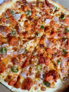 Chicken Deluxe Pizza