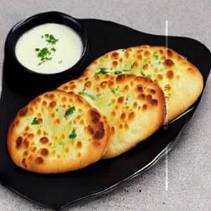 Cheese Garlic Nan
