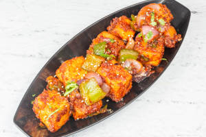 Paneer schezwan dry 