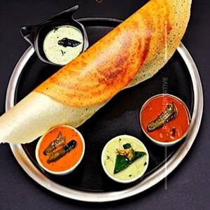 Onion Rava Masala Dosa