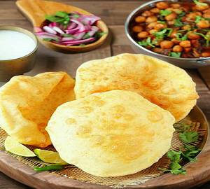 Chola Bhatura