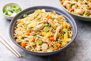 Veg Fried Rice With Gobi Manchurian