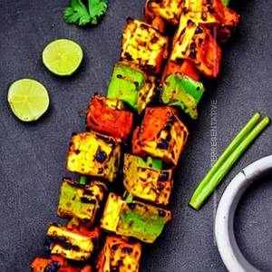 Achari Paneer Tikka