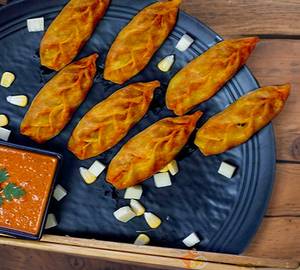 Fried corn and cheese momos(5pcs)