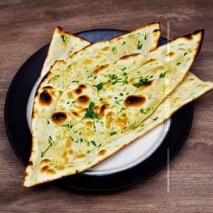 Garlic Cheese Naan