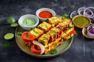 Paneer Tikka Masala Grilled Sandwich