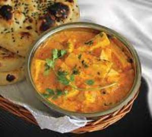 Paneer Pasanda+5 Tawa Roti+Boondi Raita 