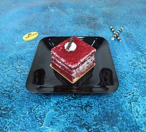 Red velvet pastry
