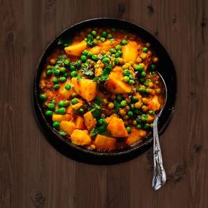 Aalu Matar Ki Sabji [No Onion Garlic]